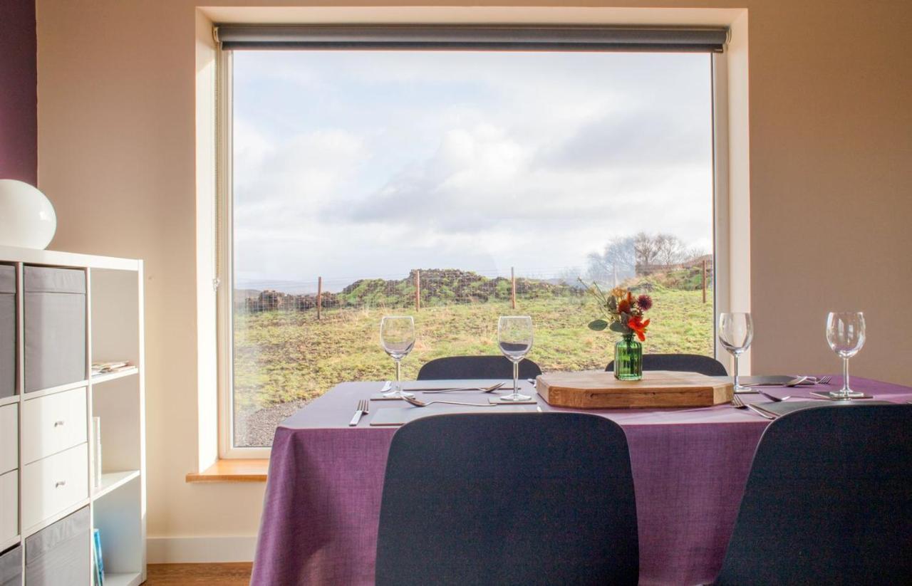 Cnoc A'Chonasg Villa Flashader Bagian luar foto